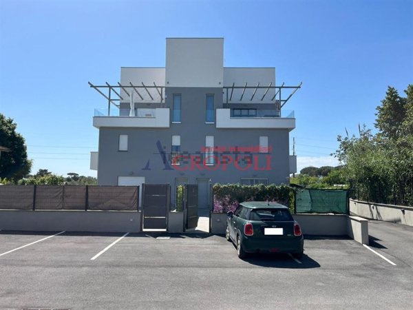 appartamento in vendita ad Anguillara Sabazia