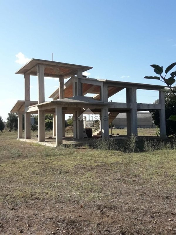 casa indipendente in vendita ad Anguillara Sabazia in zona Ponton dell'Elce