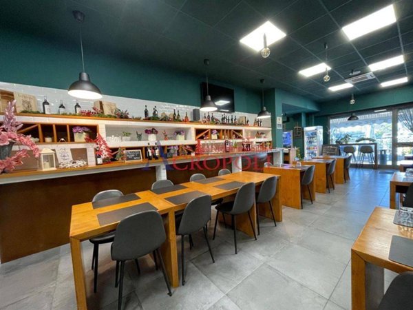 negozio in vendita ad Anguillara Sabazia
