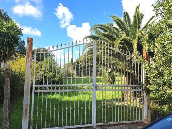 terreno edificabile in vendita ad Anguillara Sabazia in zona Ponton dell'Elce