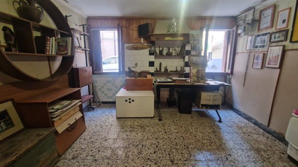 ufficio in vendita ad Anguillara Sabazia
