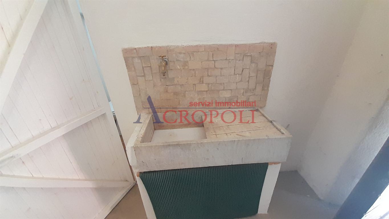 negozio in vendita ad Anguillara Sabazia