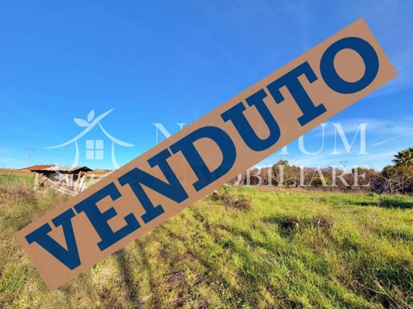 terreno agricolo in vendita ad Anguillara Sabazia in zona Ponton dell'Elce