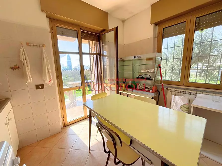 casa indipendente in vendita ad Anguillara Sabazia