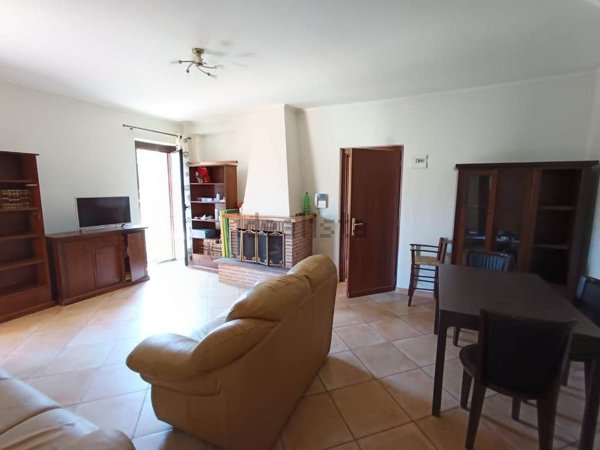 pentavano in vendita ad Anguillara Sabazia