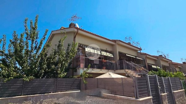 appartamento in vendita ad Anguillara Sabazia