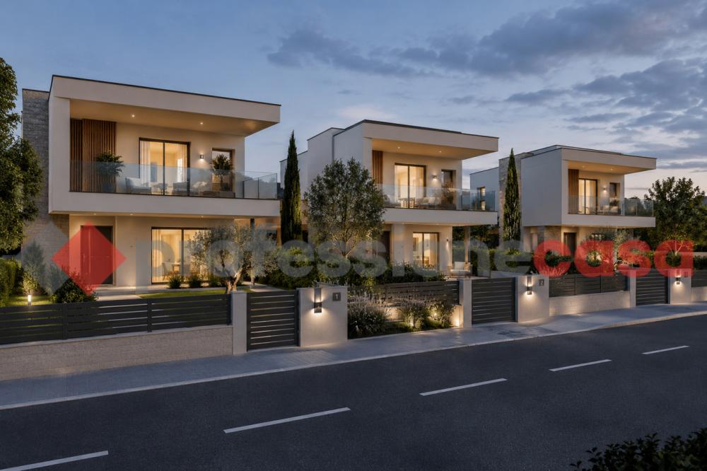 casa indipendente in vendita ad Anguillara Sabazia in zona Ponton dell'Elce