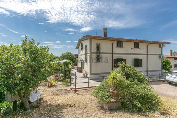 appartamento in vendita ad Anguillara Sabazia