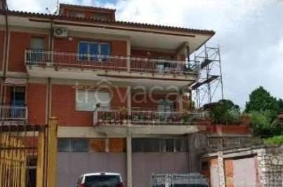 appartamento in vendita ad Anticoli Corrado