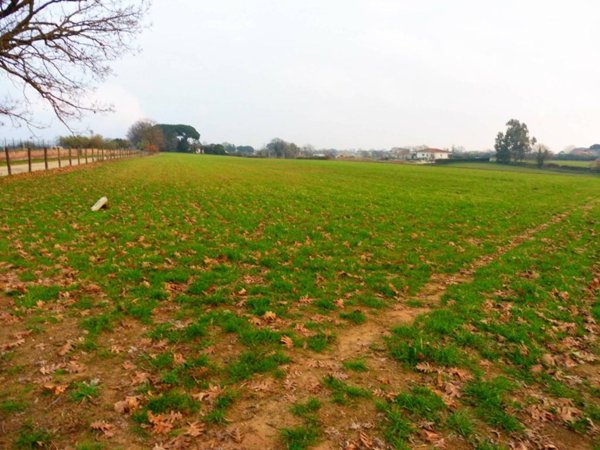 terreno agricolo in vendita ad Anzio in zona Stazione