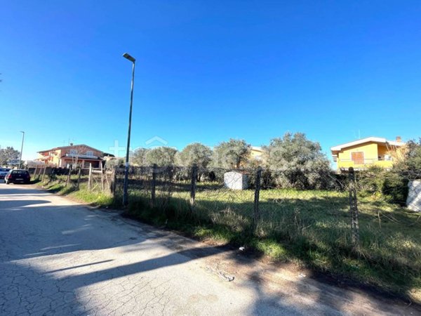 terreno agricolo in vendita ad Anzio in zona Stazione