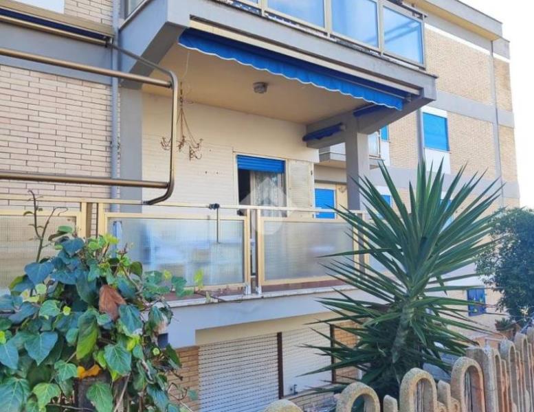 appartamento in vendita ad Anzio in zona Mare