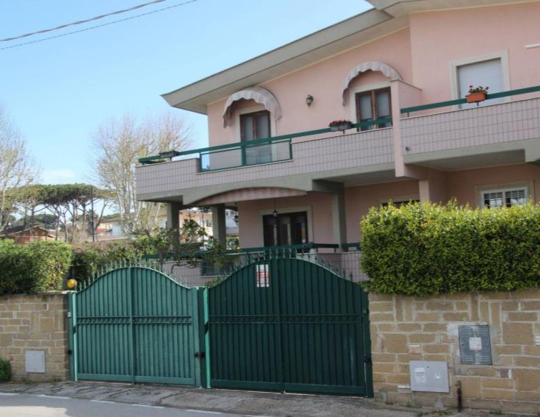 casa indipendente in vendita ad Anzio