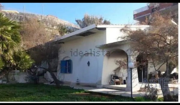 casa indipendente in vendita ad Anzio in zona Mare