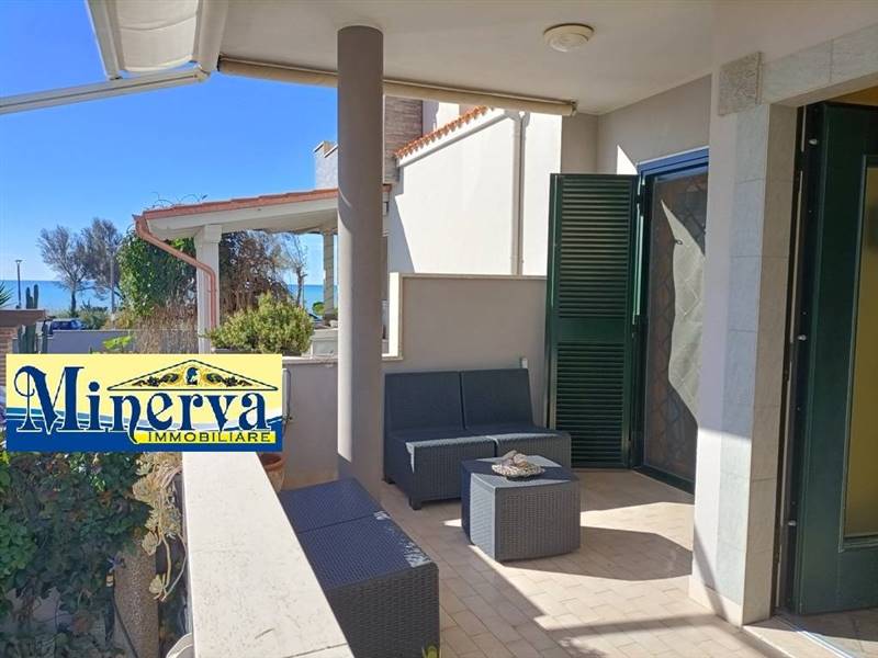 casa indipendente in vendita ad Anzio in zona Mare