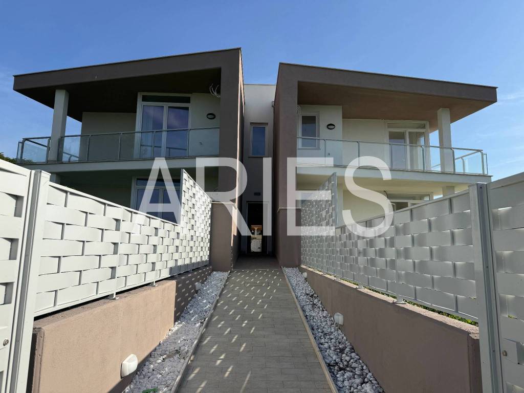 appartamento in vendita ad Anzio in zona Mare