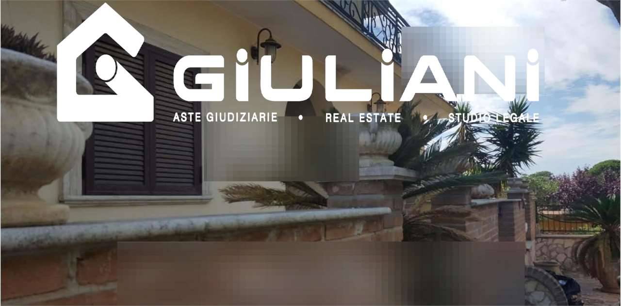 casa indipendente in vendita ad Anzio