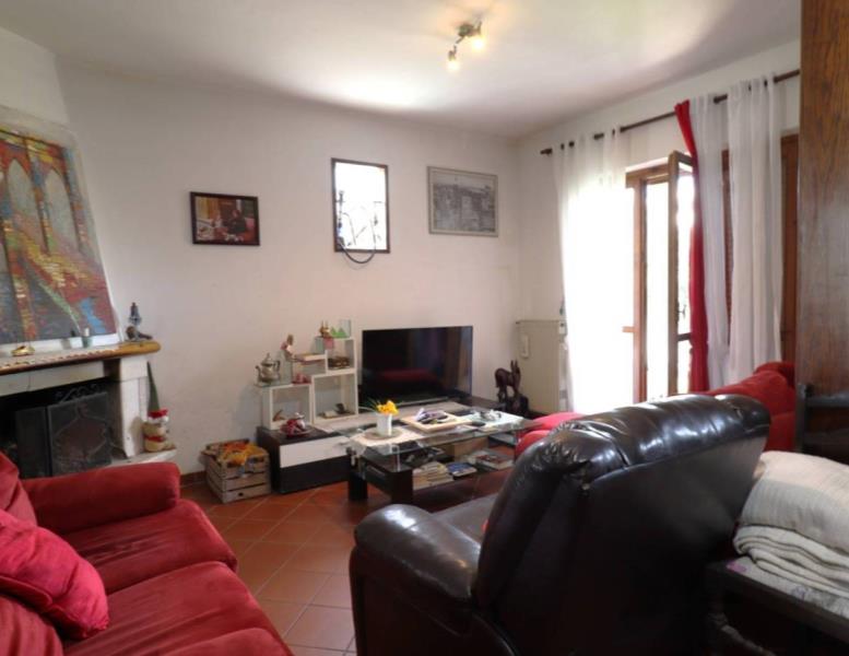 casa indipendente in vendita ad Anzio