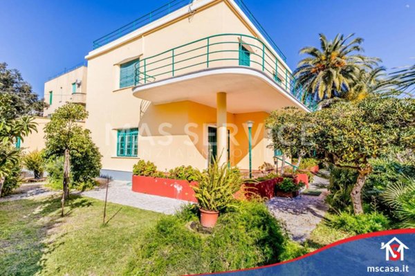 casa indipendente in vendita ad Anzio in zona Stazione