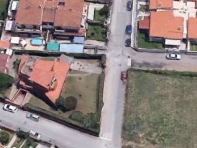 terreno edificabile in vendita ad Anzio