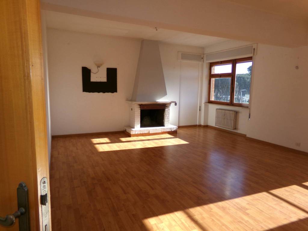 appartamento in vendita ad Anzio in zona Lido dei Pini