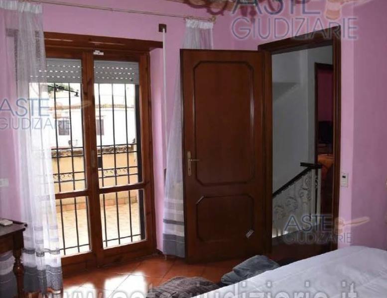 casa indipendente in vendita ad Anzio in zona Villa Claudia