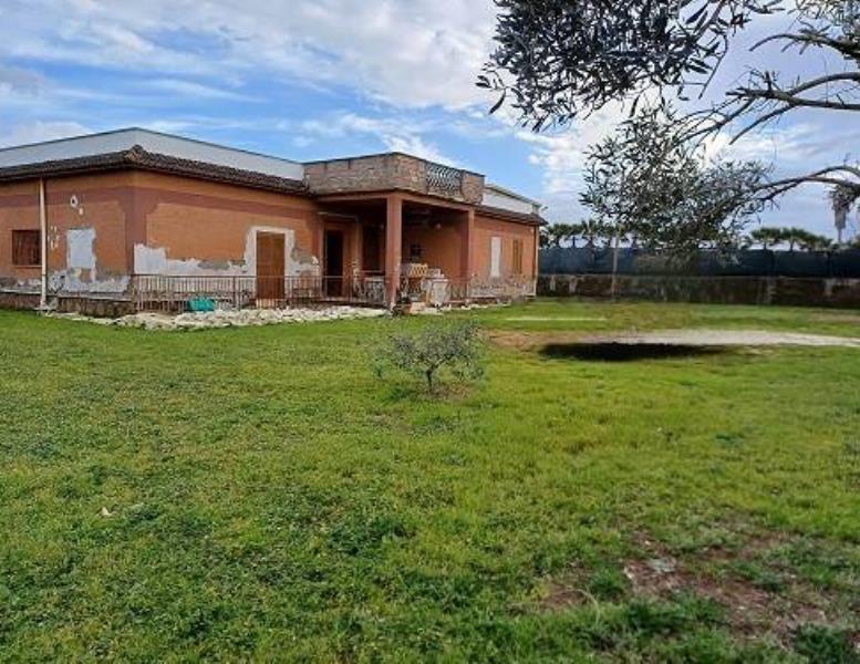 casa indipendente in vendita ad Anzio