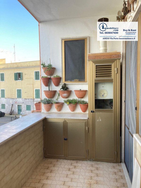 appartamento in vendita ad Anzio in zona Mare