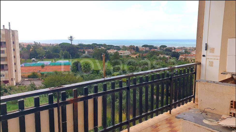 appartamento in vendita ad Anzio in zona Mare