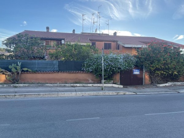 appartamento in vendita ad Anzio in zona Mare