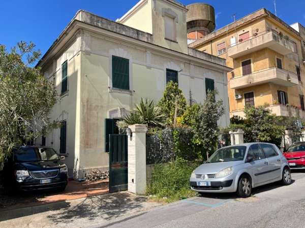 appartamento in vendita ad Anzio in zona Mare