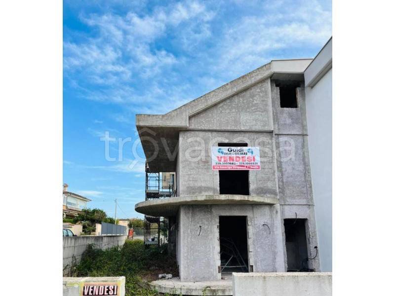 casa indipendente in vendita ad Anzio