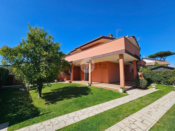 appartamento in vendita ad Anzio in zona Lido dei Pini