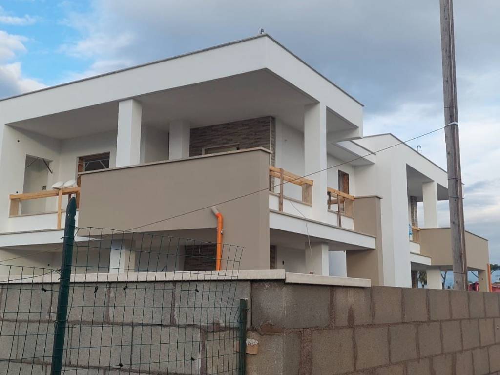 casa indipendente in vendita ad Anzio