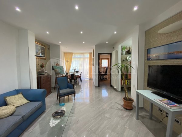 casa indipendente in vendita ad Anzio in zona Villa Claudia