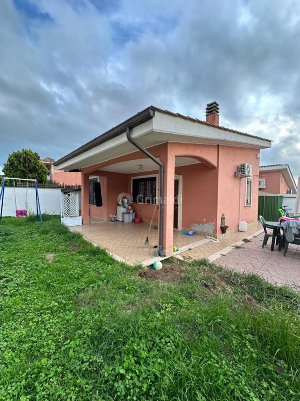 appartamento in vendita ad Anzio in zona Mare