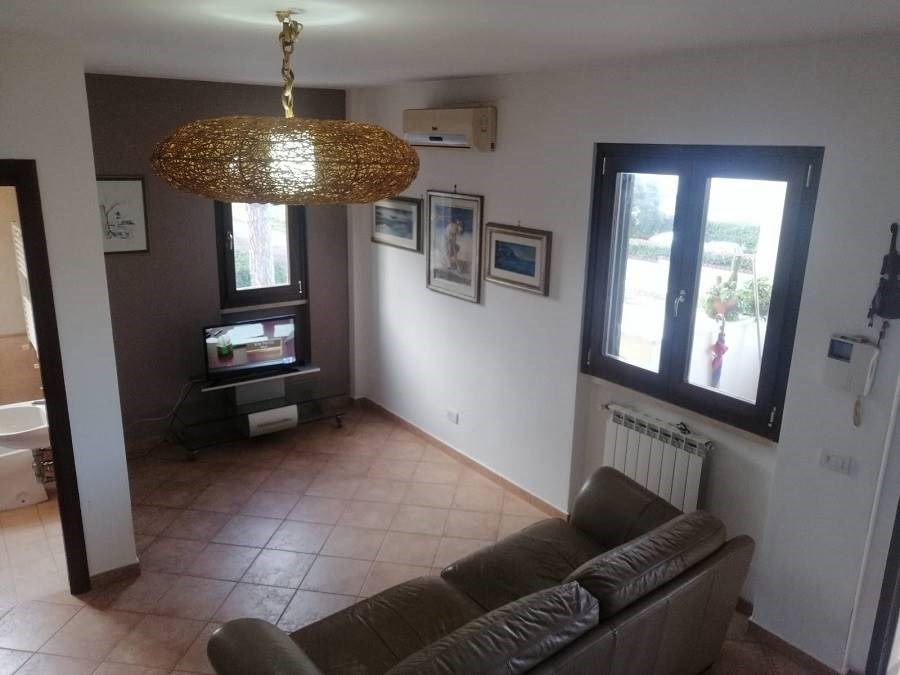 casa indipendente in vendita ad Anzio