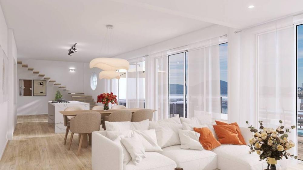 appartamento in vendita ad Anzio in zona Mare