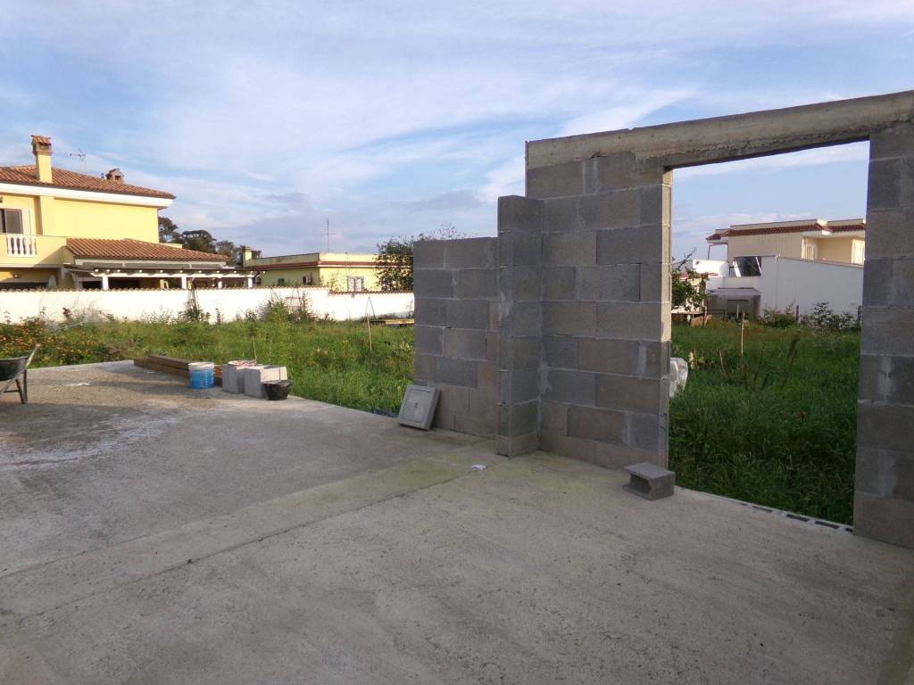 terreno agricolo in vendita ad Anzio in zona Anzio Colonia