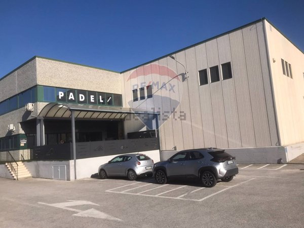 capannone in vendita ad Anzio