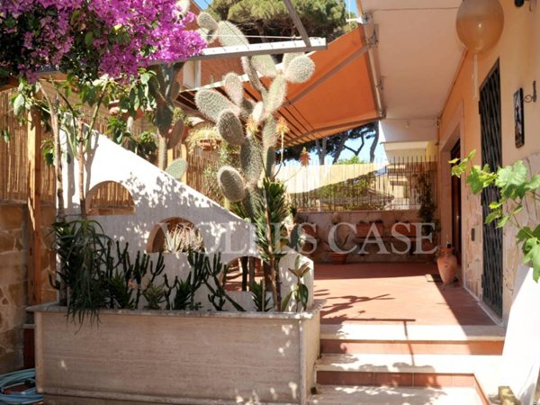 appartamento in vendita ad Anzio in zona Mare