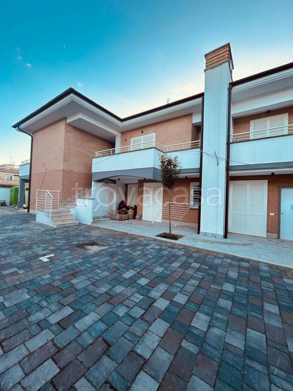 appartamento in vendita ad Anzio in zona Mare