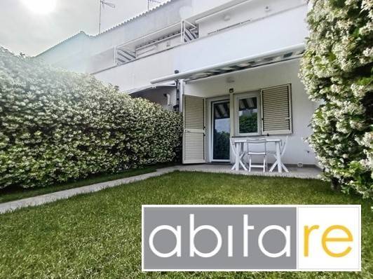 casa indipendente in vendita ad Anzio in zona Cincinnato