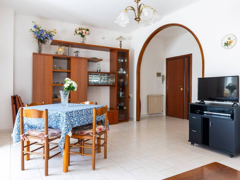 appartamento in vendita ad Anzio in zona Mare