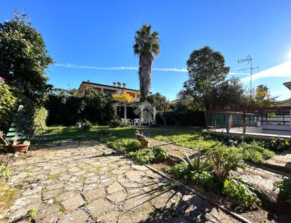 appartamento in vendita ad Anzio in zona Villa Claudia
