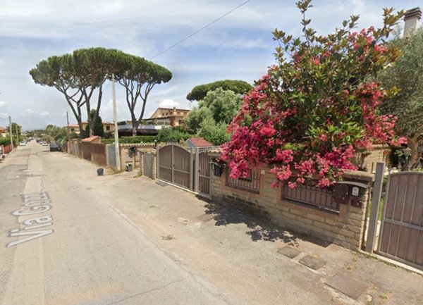 casa indipendente in vendita ad Anzio