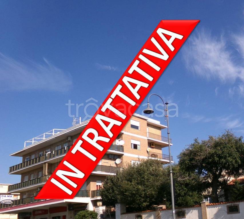 appartamento in vendita ad Anzio in zona Anzio Colonia