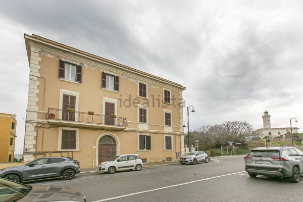 appartamento in vendita ad Anzio in zona Mare