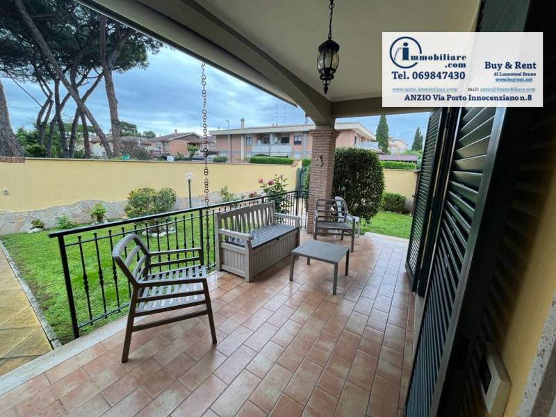 casa indipendente in vendita ad Anzio