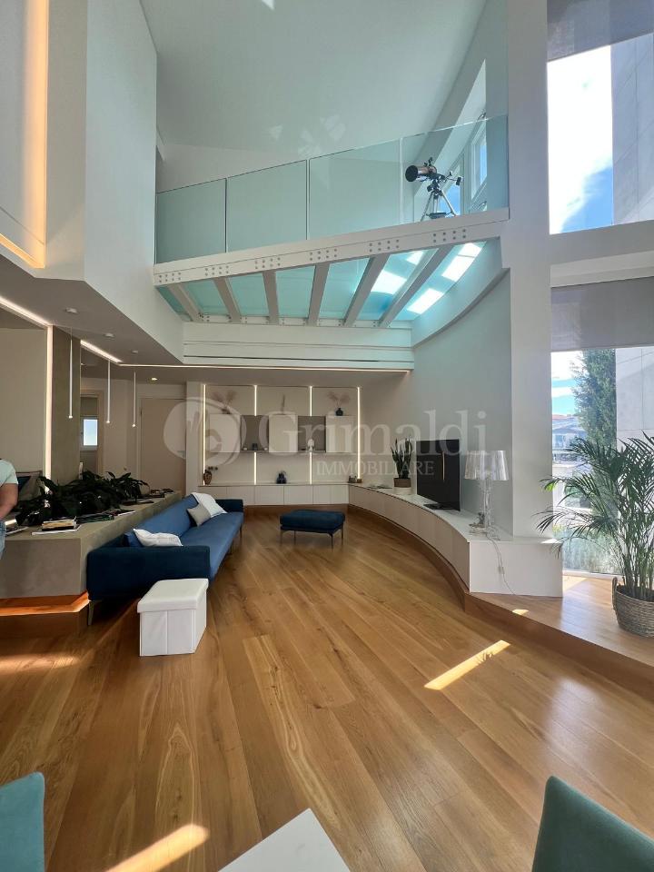 casa indipendente in vendita ad Anzio in zona Marechiaro